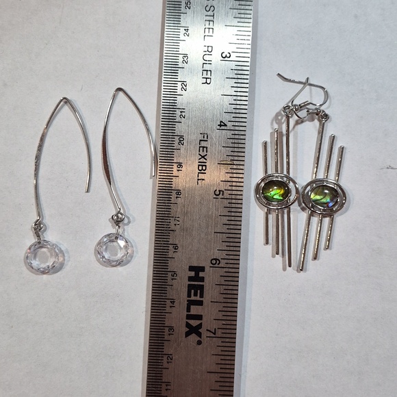 Earrings - Picture 2 of 6